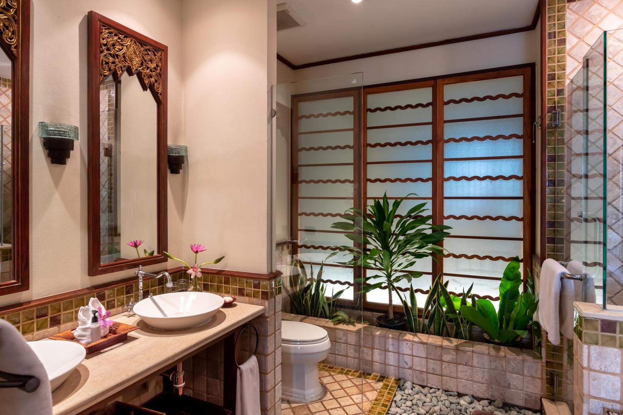 Ariyasom Villa Bangkok Luaran gambar