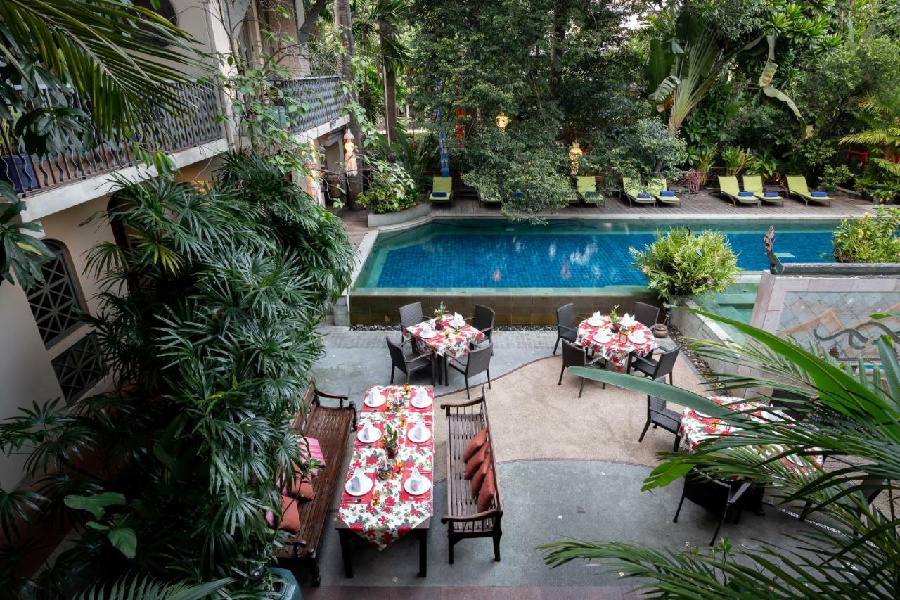 Ariyasom Villa Bangkok Luaran gambar