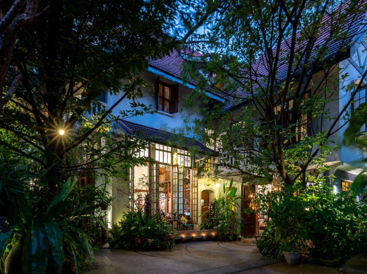 Ariyasom Villa Bangkok Luaran gambar