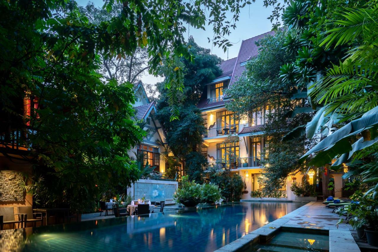 Ariyasom Villa Bangkok Luaran gambar