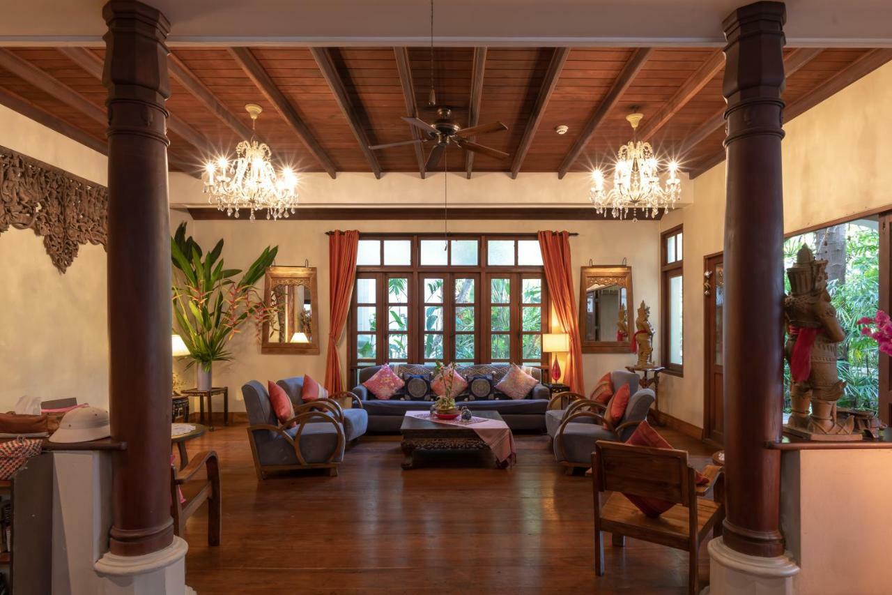 Ariyasom Villa Bangkok Luaran gambar