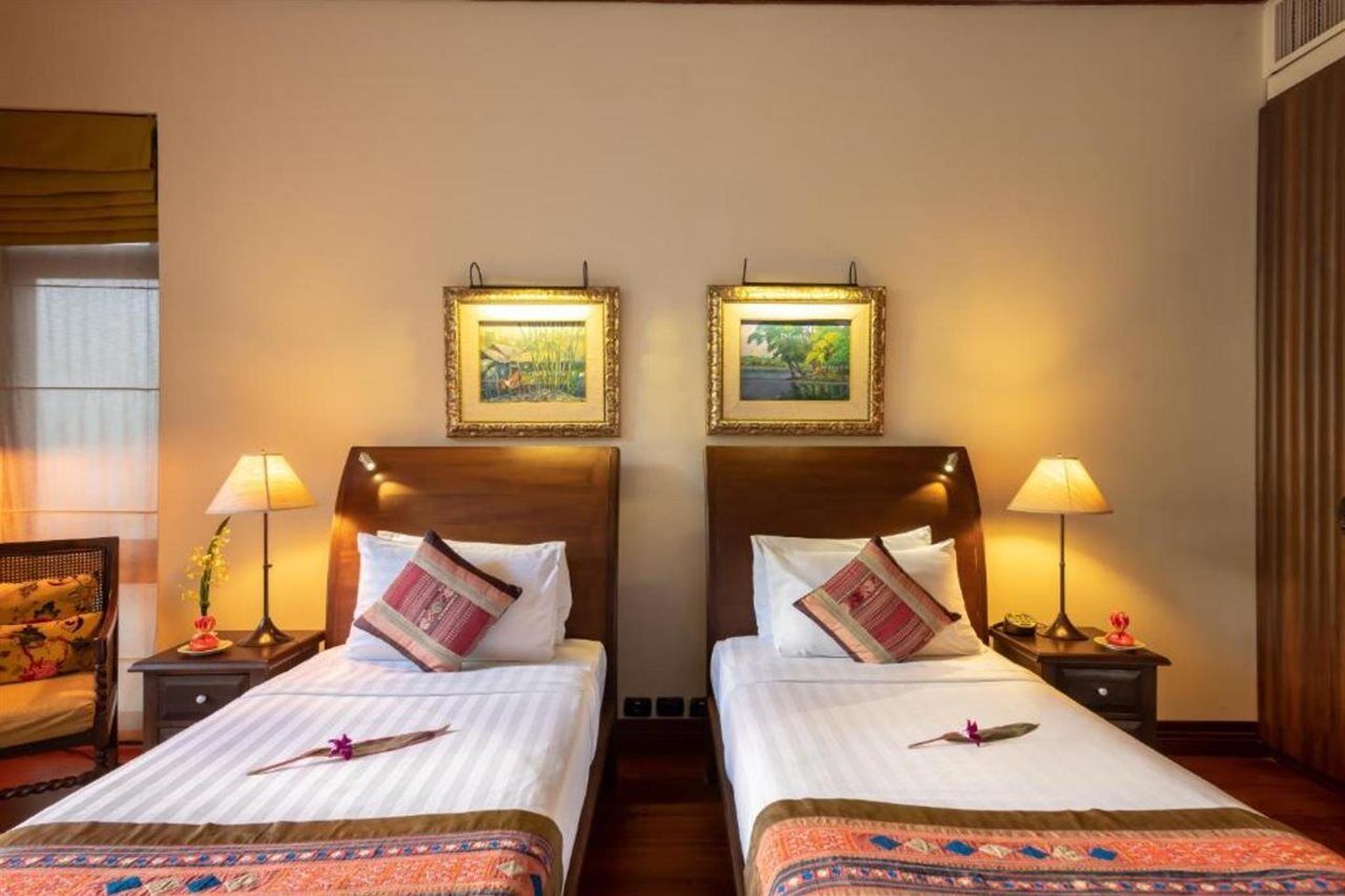 Ariyasom Villa Bangkok Luaran gambar